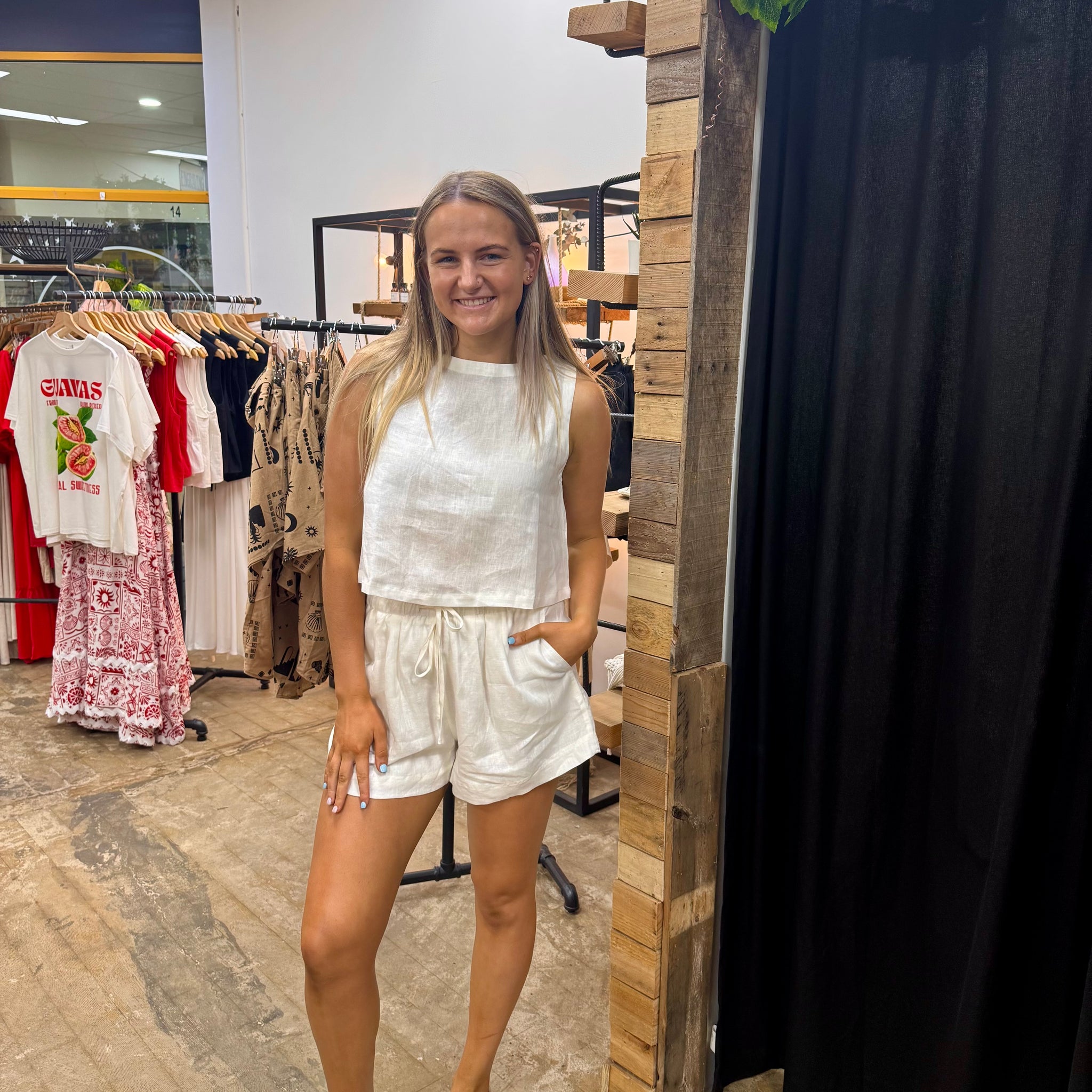 Pure Linen Shorts - White