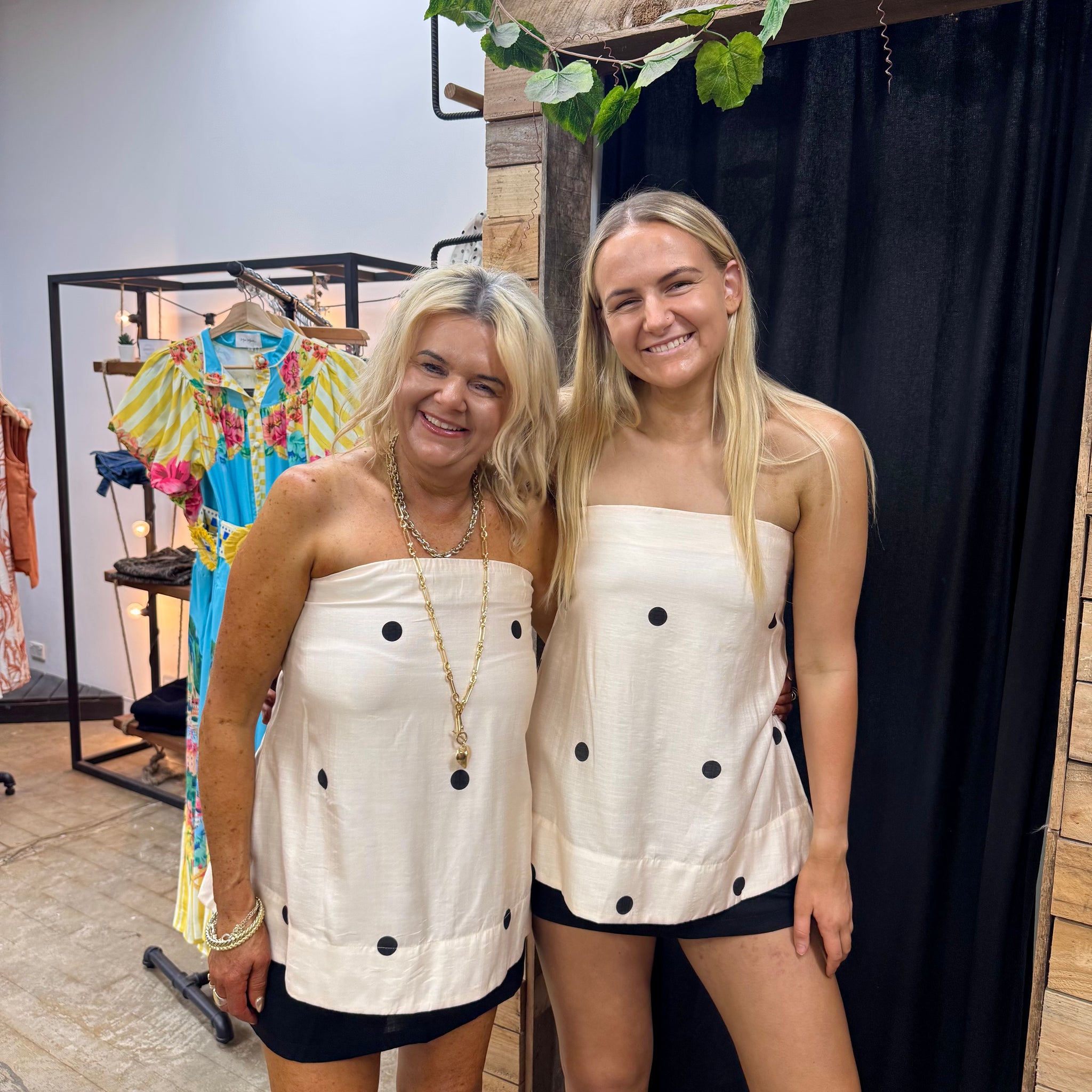 Juliet Polka - Strapless Top