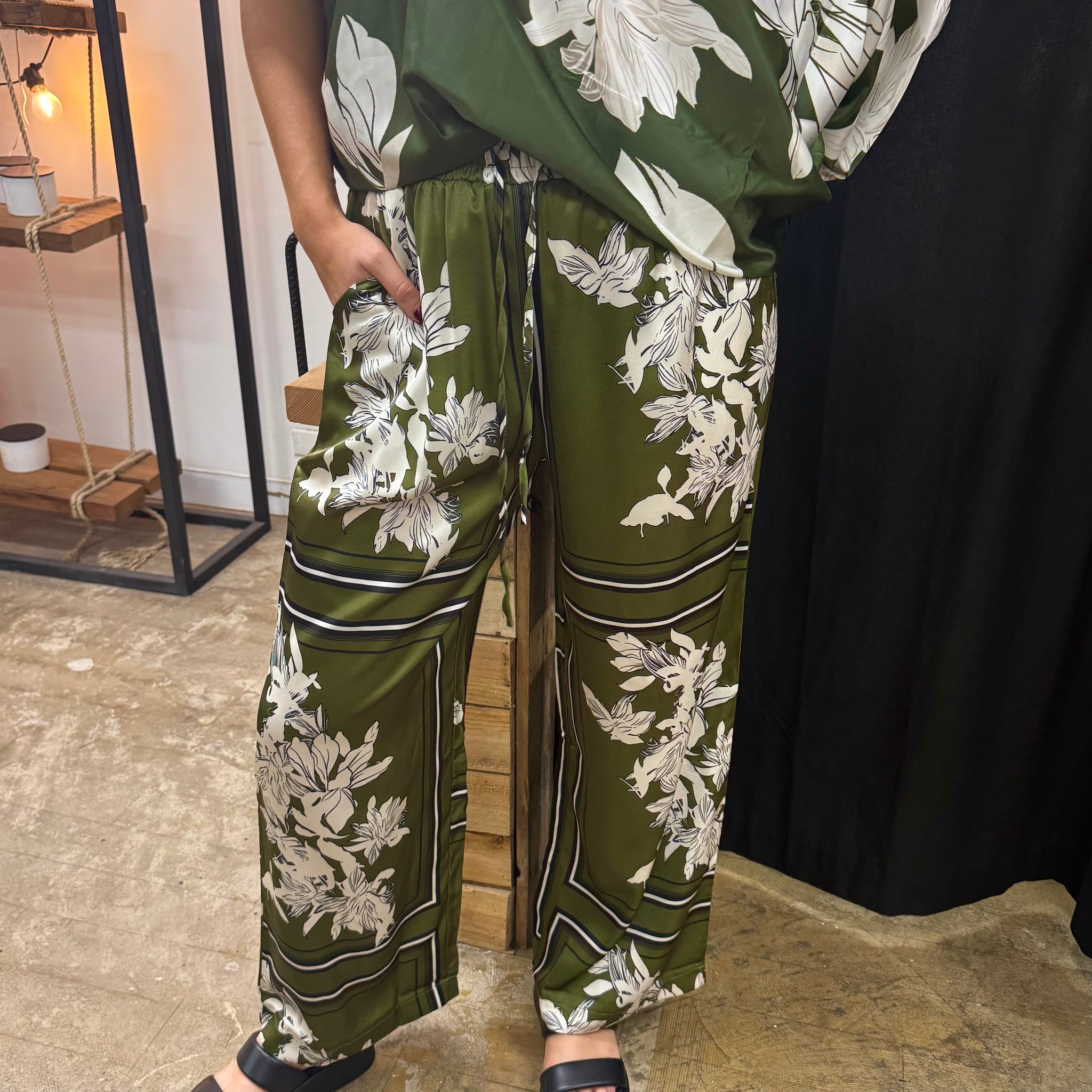 Brielle Pants - Olive